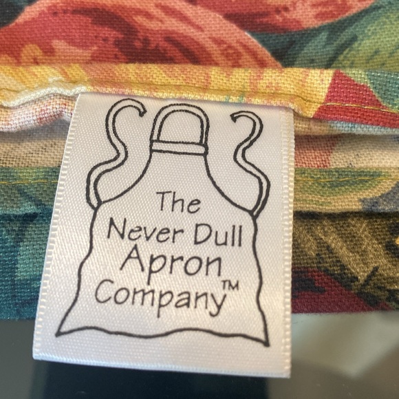 Table cloth 86 x 52 fruit pattern by the Never dull Apron Co - Picture 2 of 3